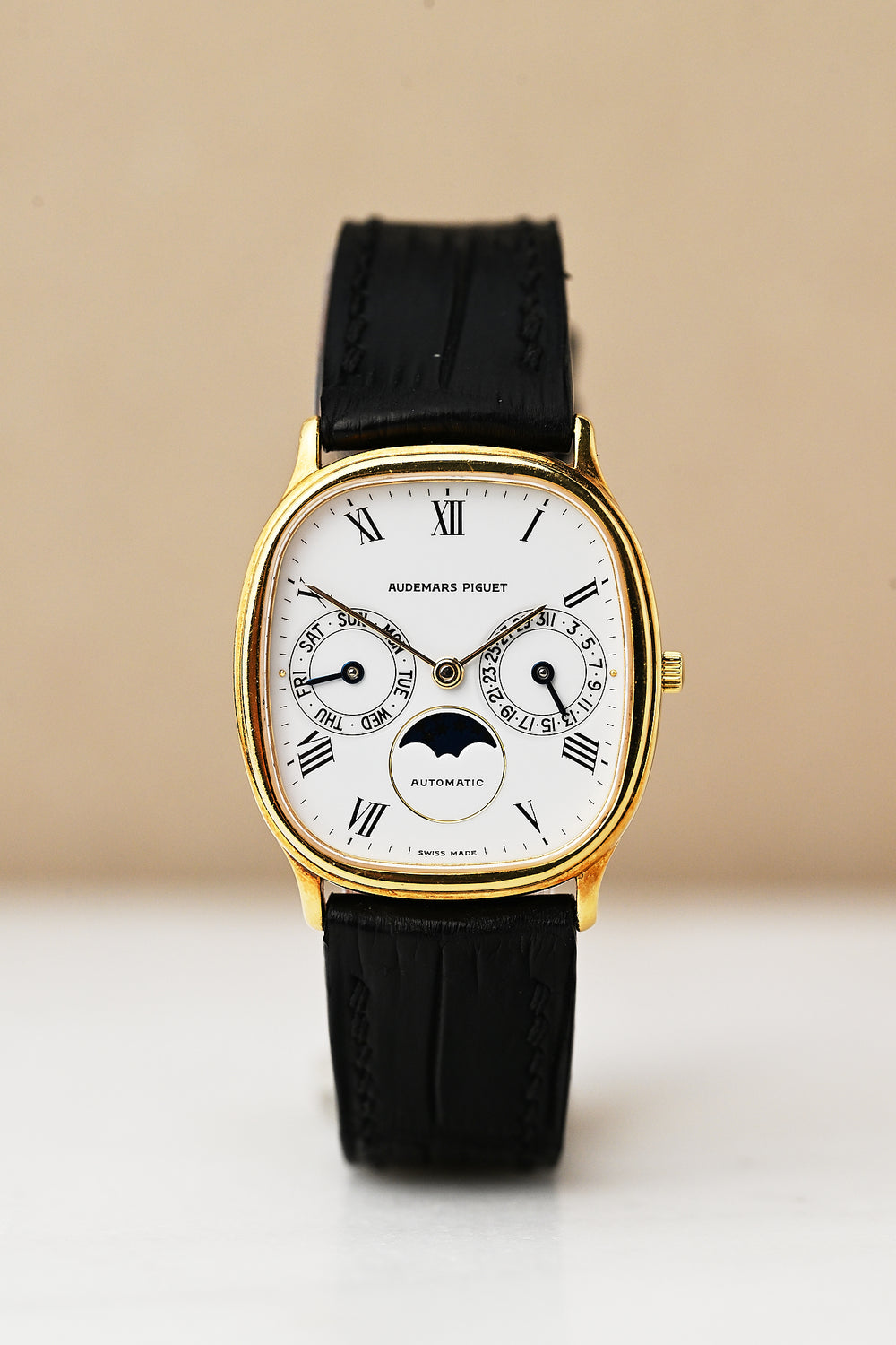 AUDEMARS PIGUET DAY-DATE MOONPHASE '18K YELLOW GOLD'