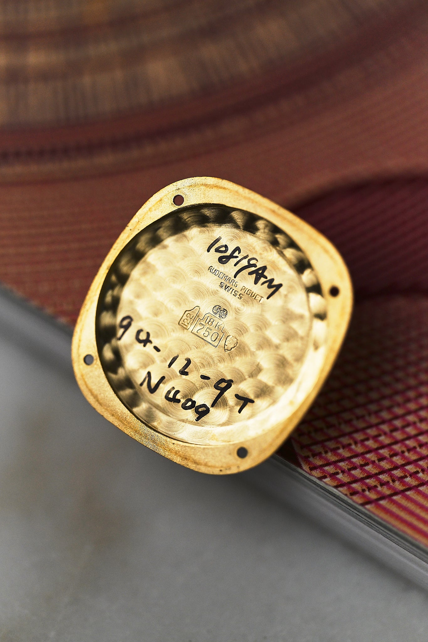 AUDEMARS PIGUET DAY-DATE MOONPHASE '18K YELLOW GOLD'