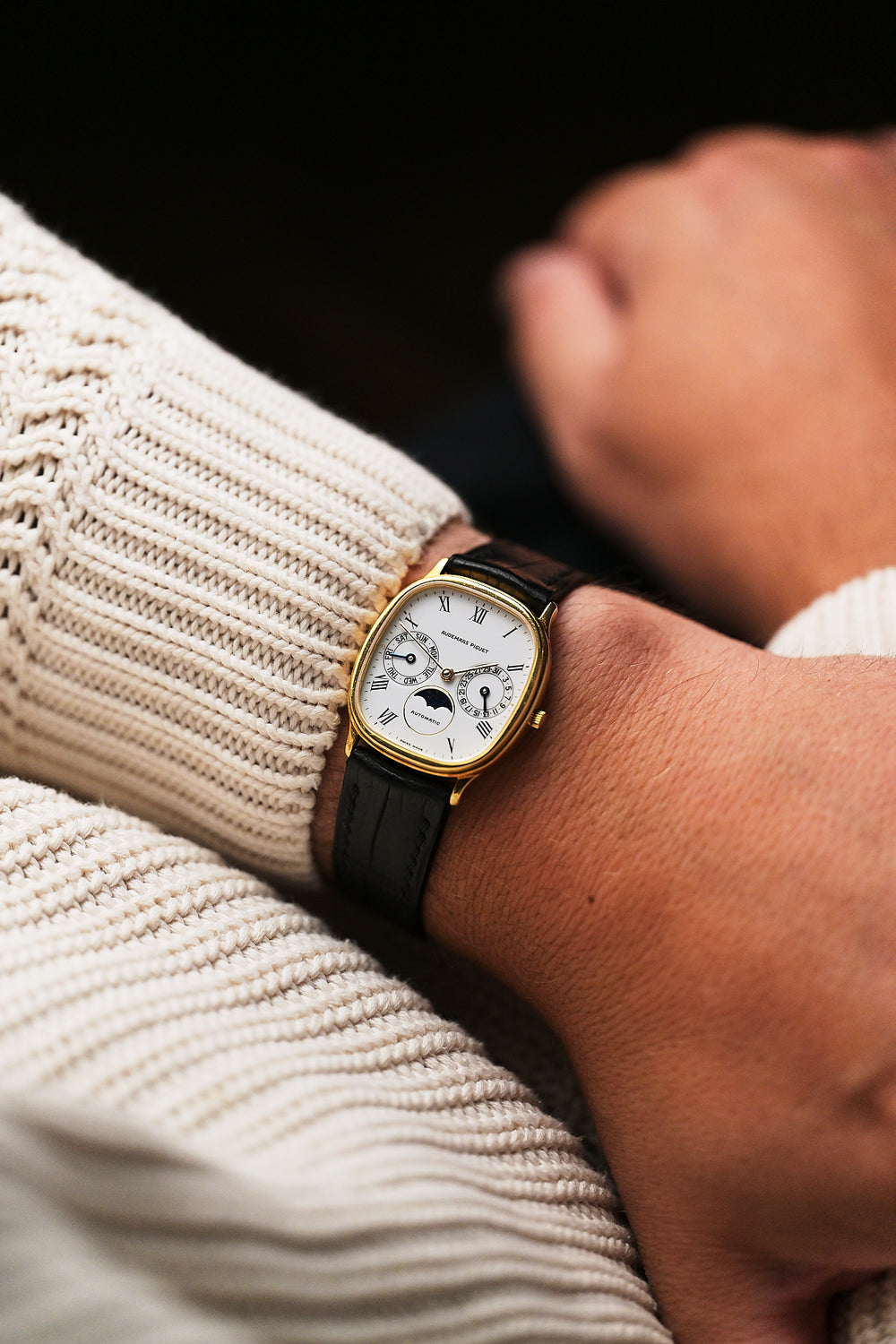 AUDEMARS PIGUET DAY-DATE MOONPHASE '18K YELLOW GOLD'