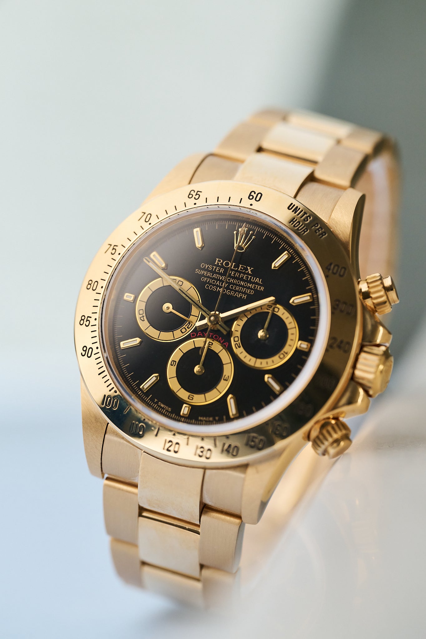 Rolex Zenith Daytona 18k Yellow Gold Fathom Watches