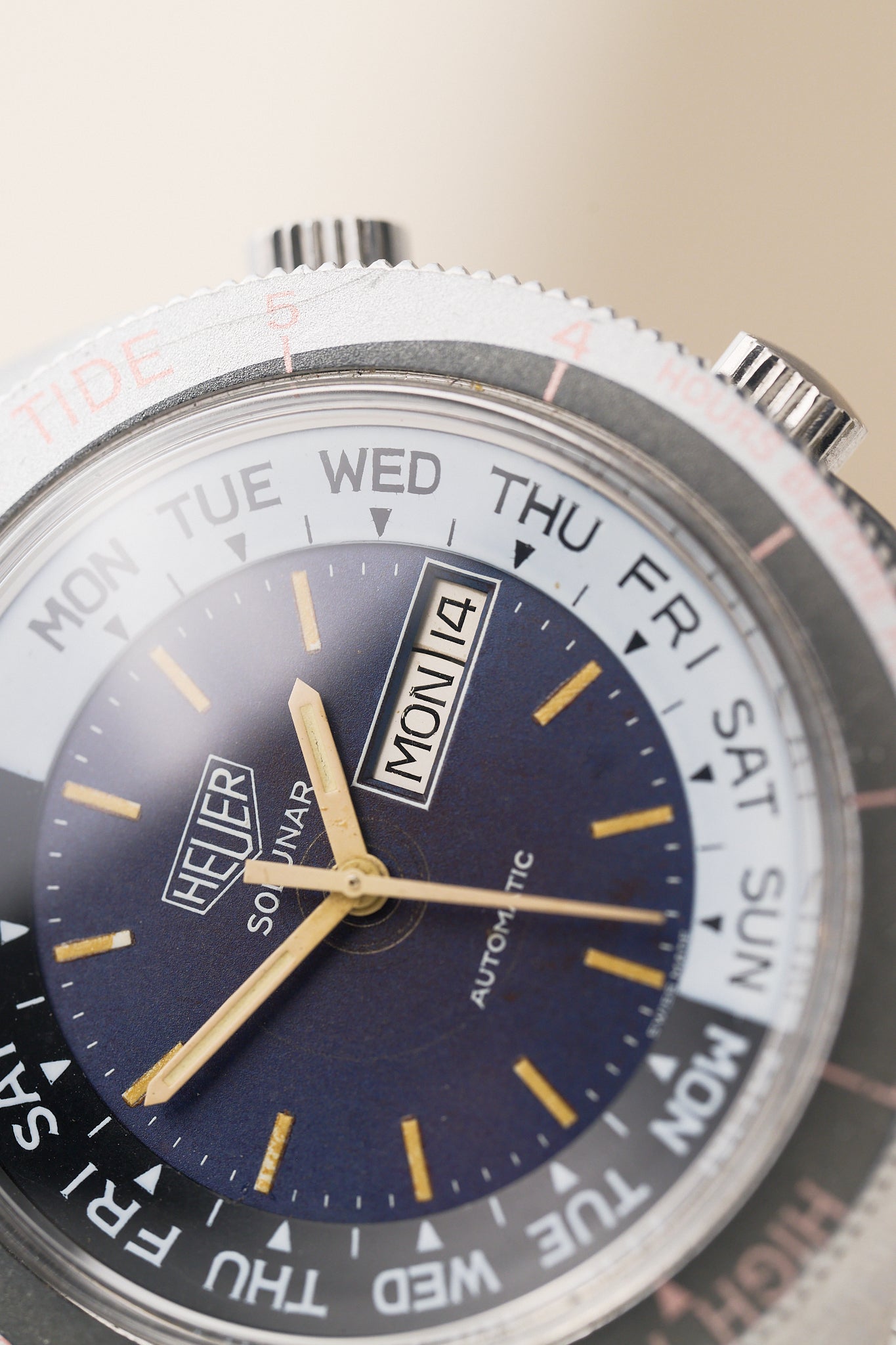 HEUER SOLUNAR "TIDE WATCH"