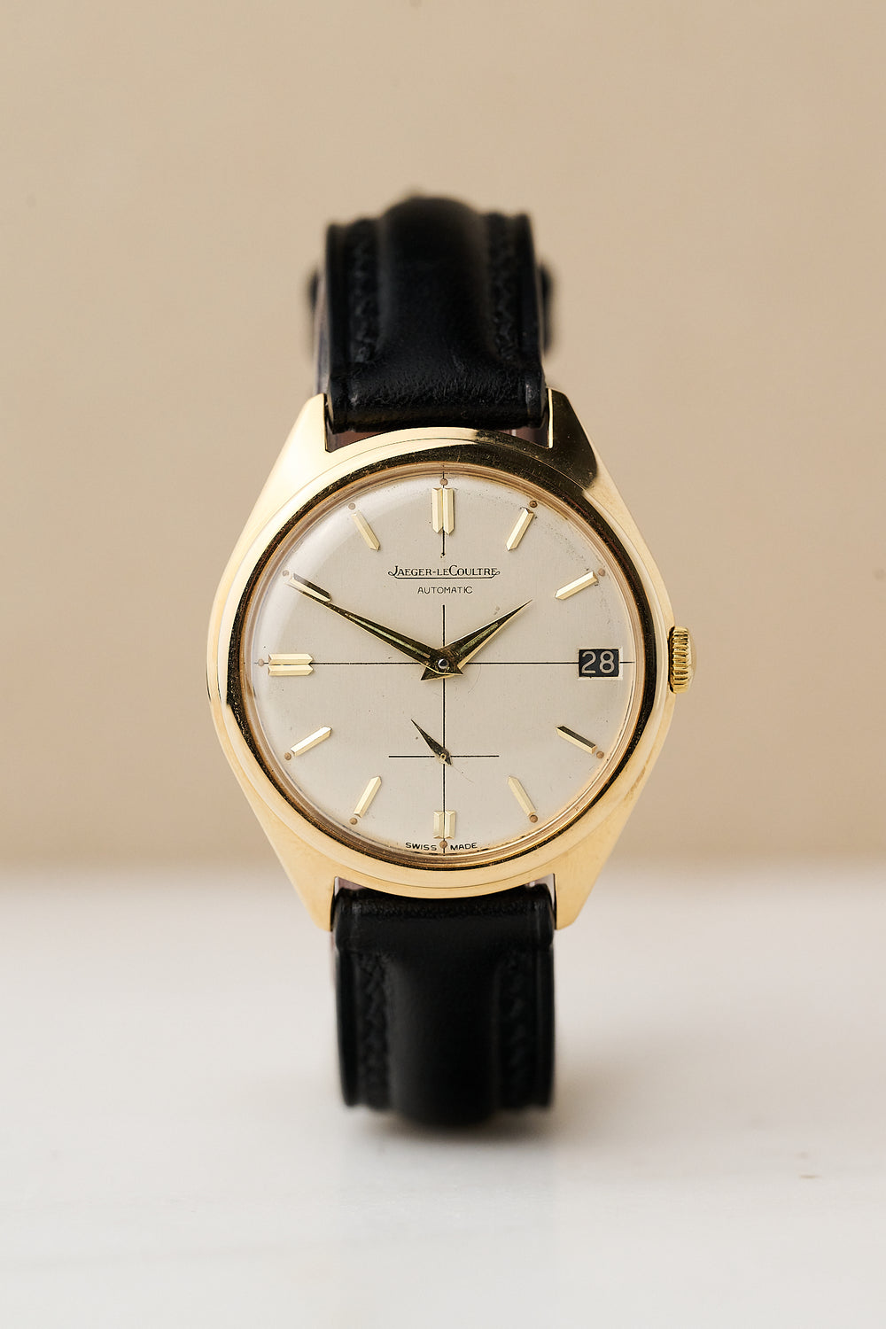 JAEGER-LECOULTRE 'CALATRAVA' 9CT YELLOW GOLD