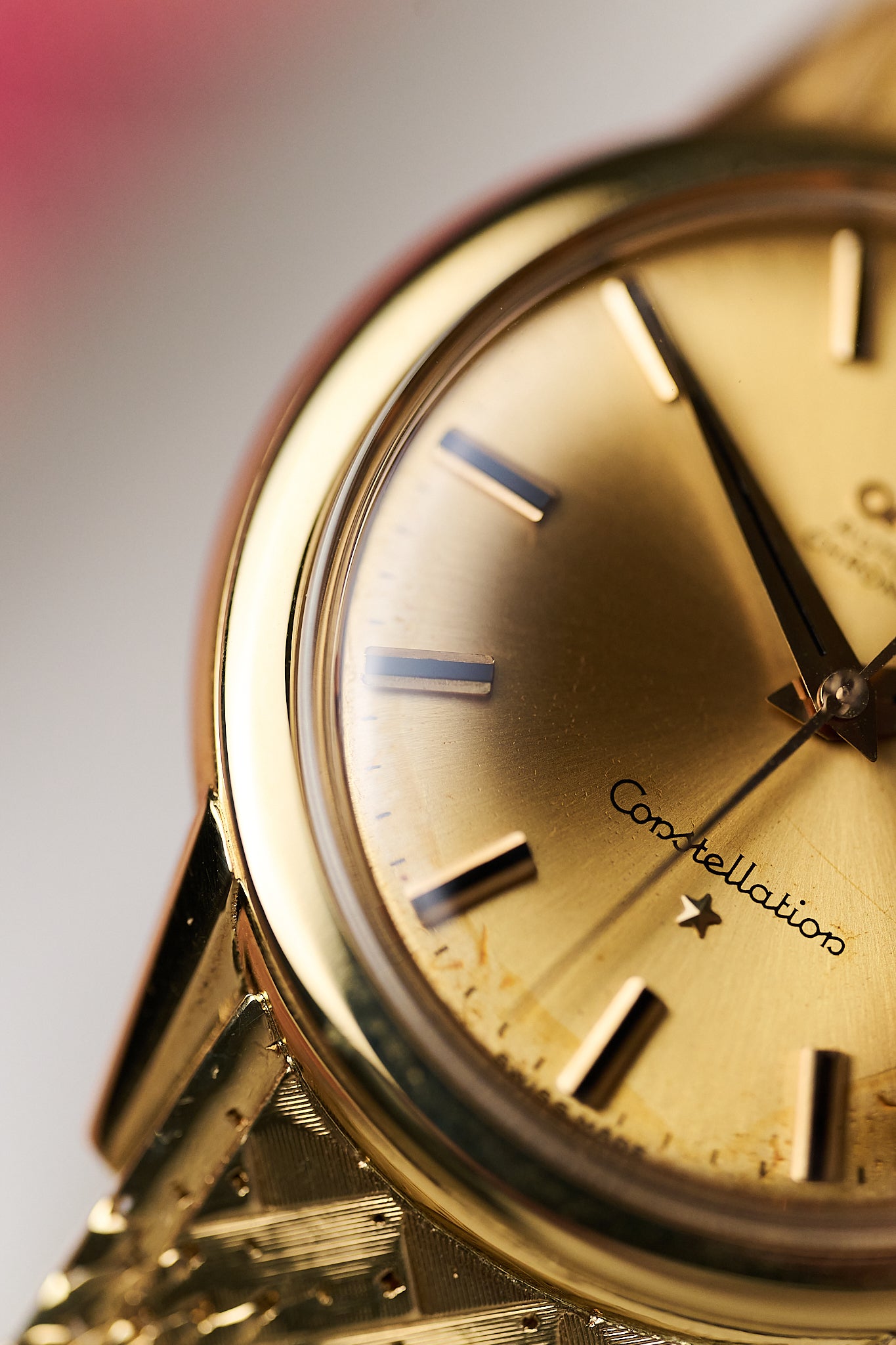OMEGA CONSTELLATION 18K YELLOW GOLD 'DENISSON CASE'