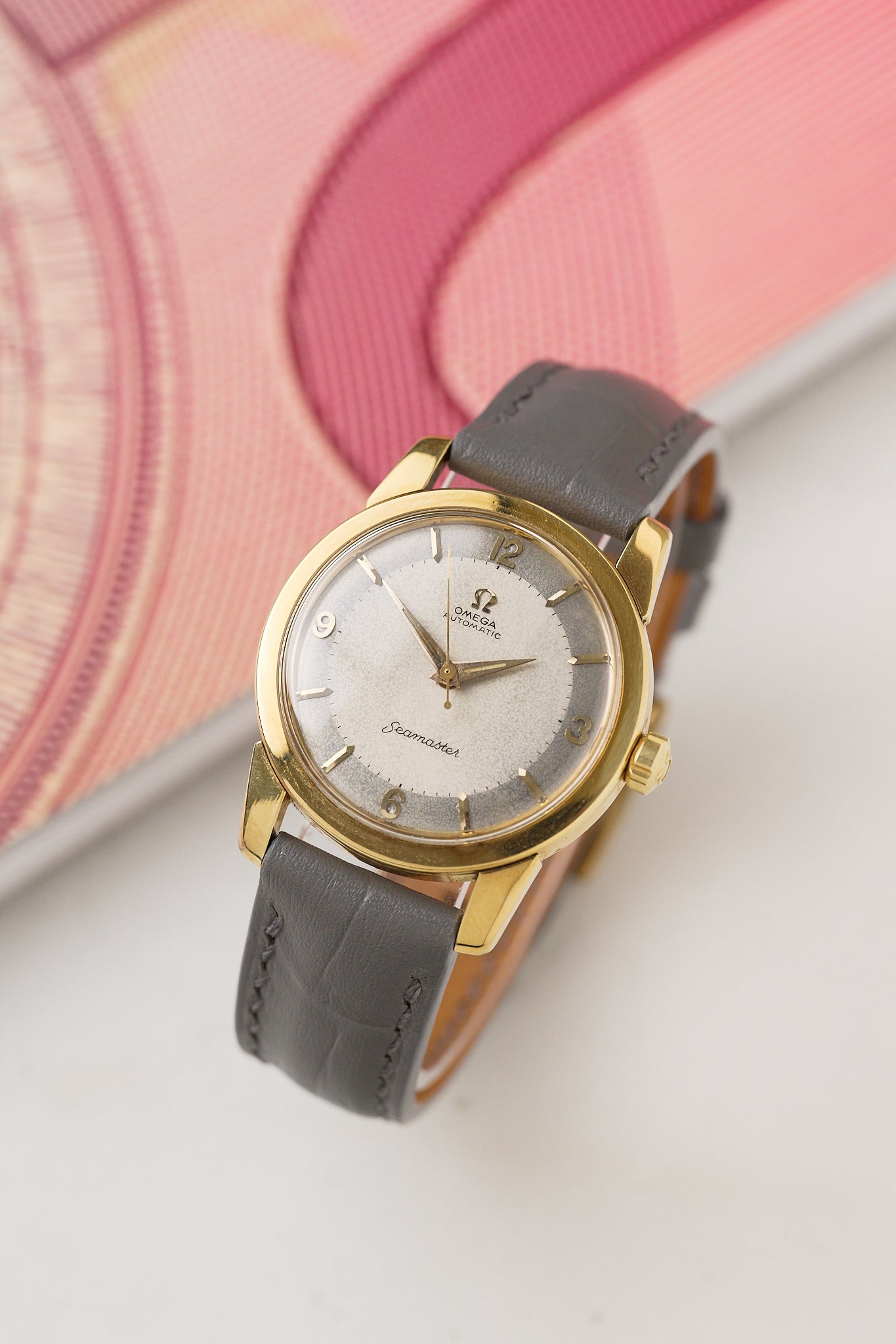 OMEGA SEAMASTER 2909SC 18K YELLOW GOLD