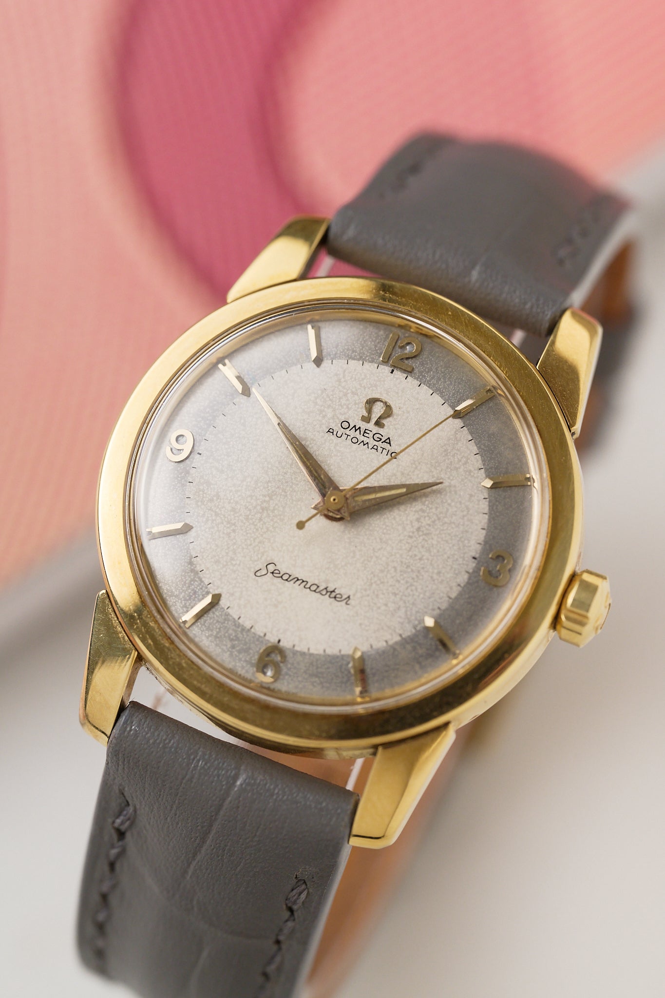 OMEGA SEAMASTER 2909SC 18K YELLOW GOLD