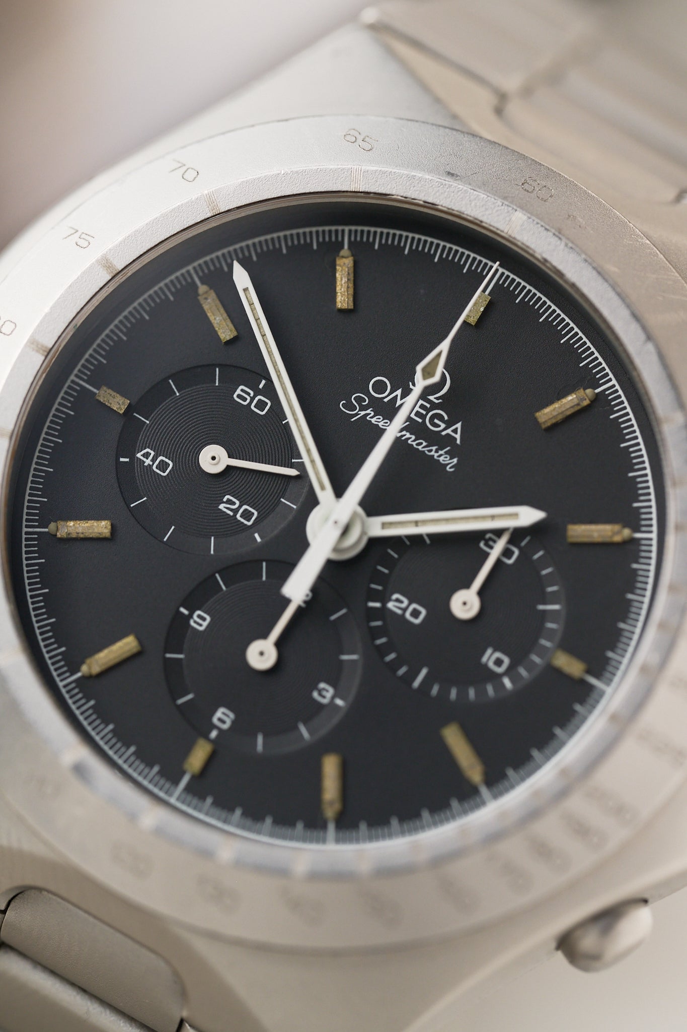 OMEGA SPEEDMASTER TEUTONIC