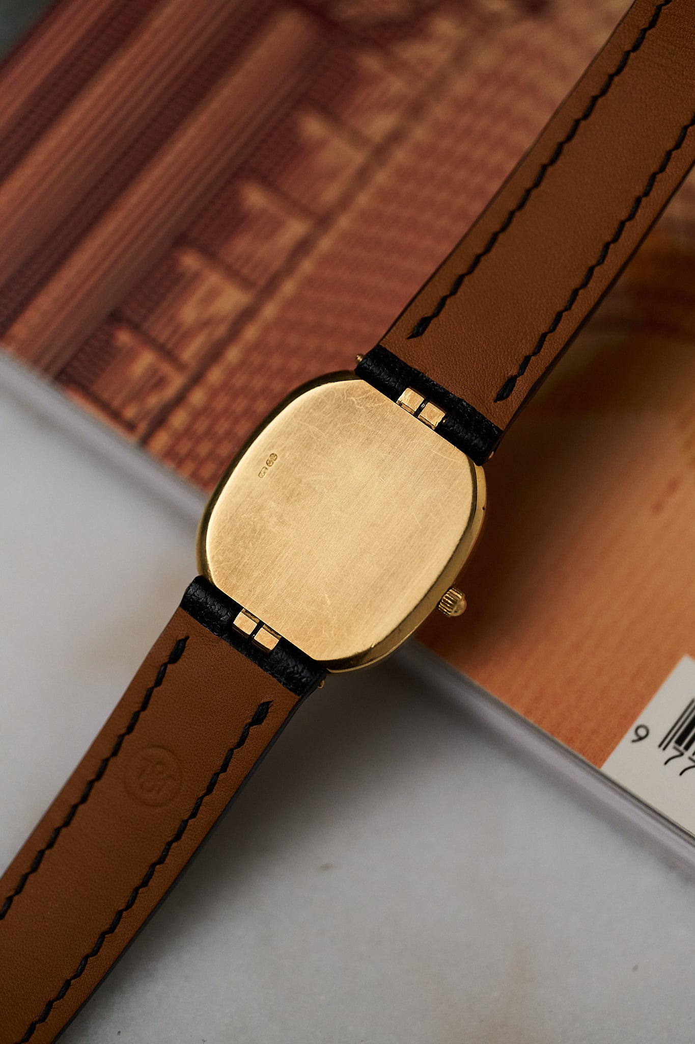PATEK PHILIPPE ELLIPSE '18K YELLOW GOLD'