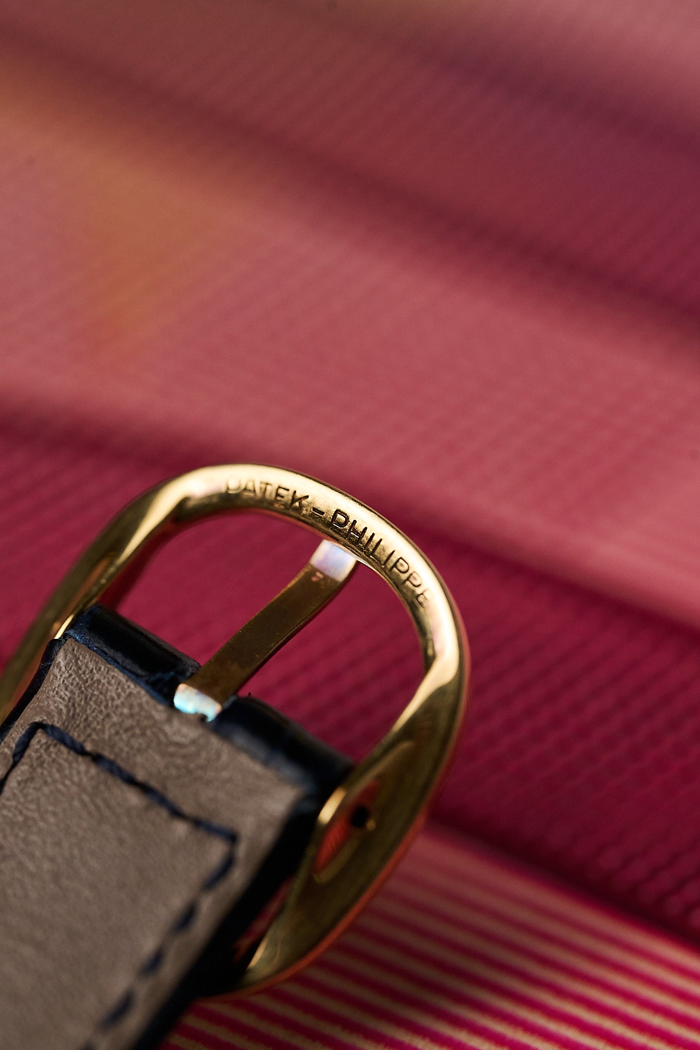 PATEK PHILIPPE ELLIPSE 3738 '18K YELLOW GOLD'