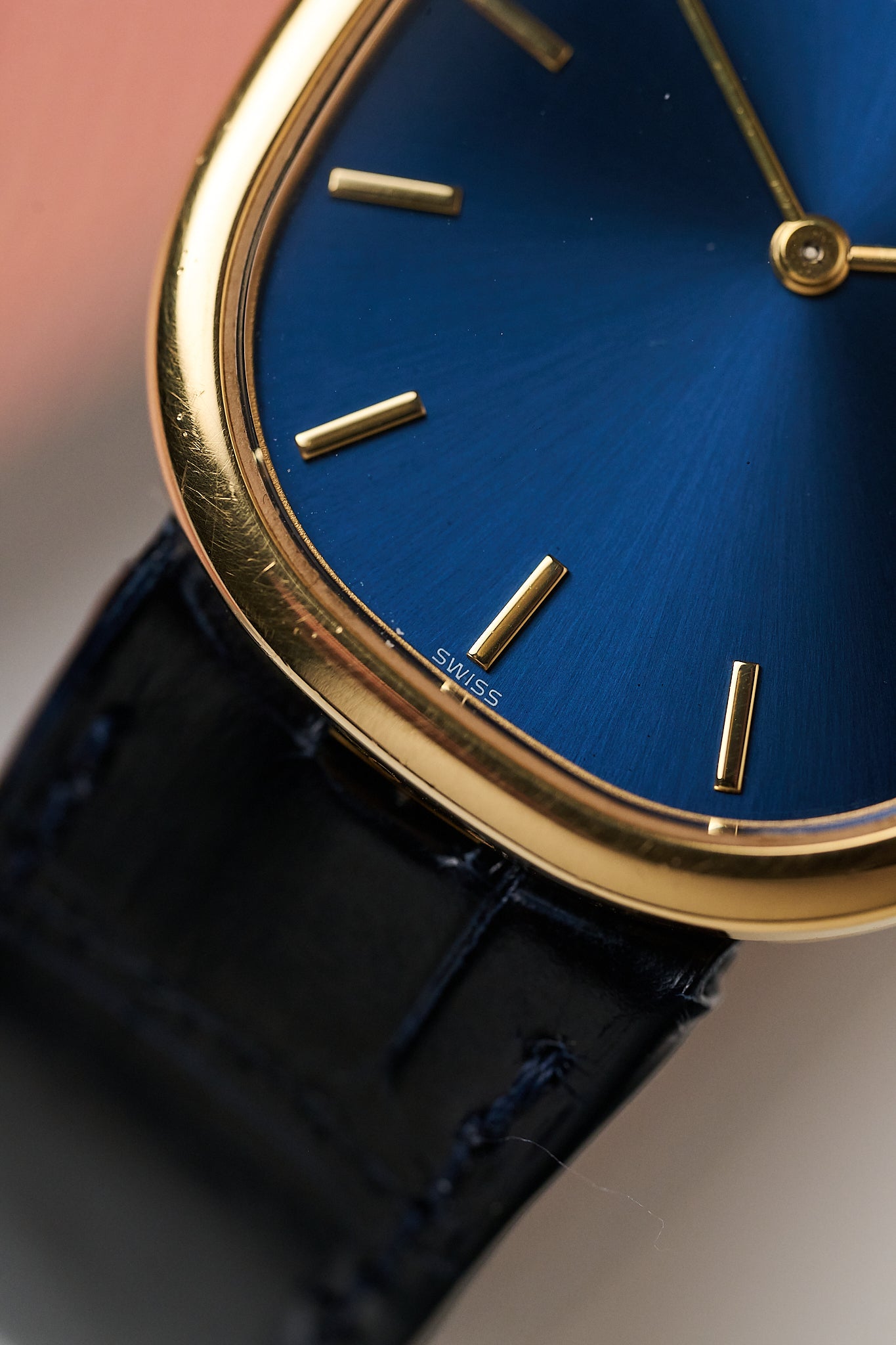 PATEK PHILIPPE ELLIPSE 3738 '18K YELLOW GOLD'