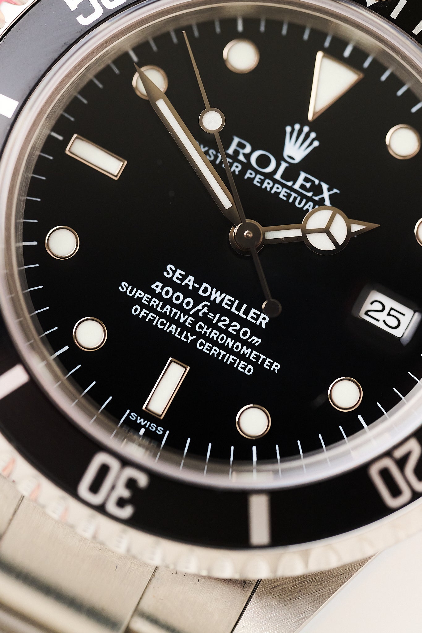 ROLEX SEA DWELLER 16600 'SWISS ONLY' FULL SET
