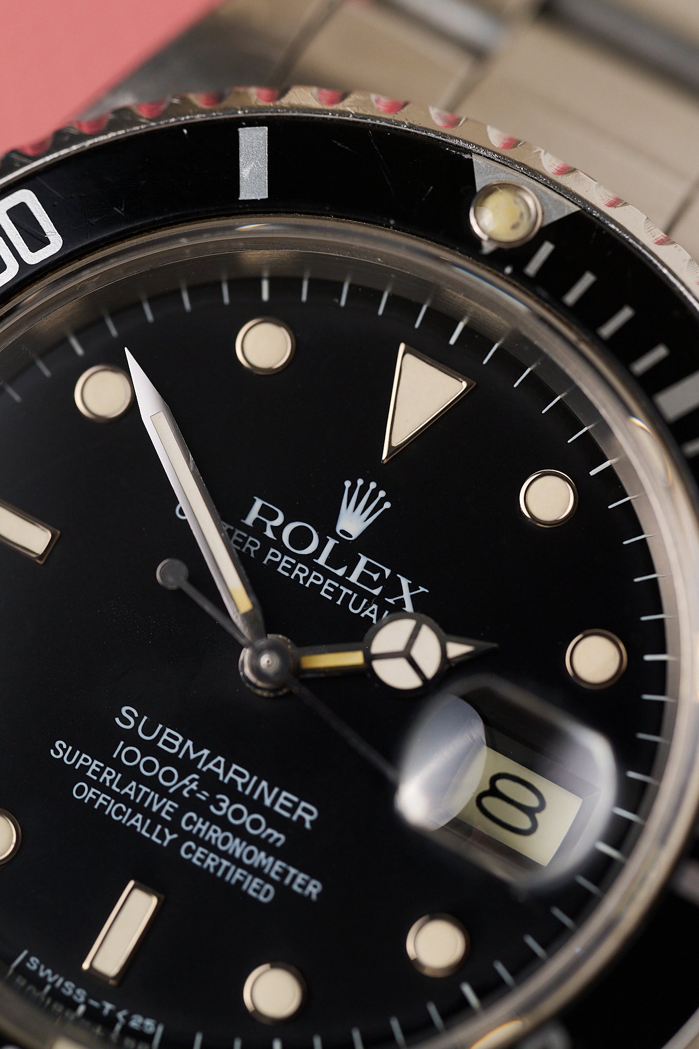 ROLEX SUBMARINER DATE 16800 'GLOSS DIAL'