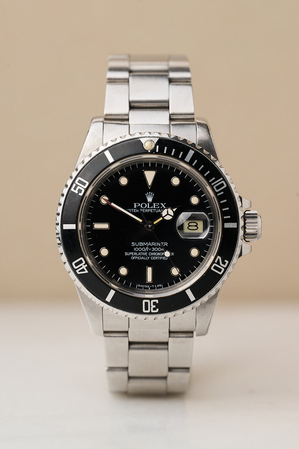 ROLEX SUBMARINER DATE 16800 'GLOSS DIAL'