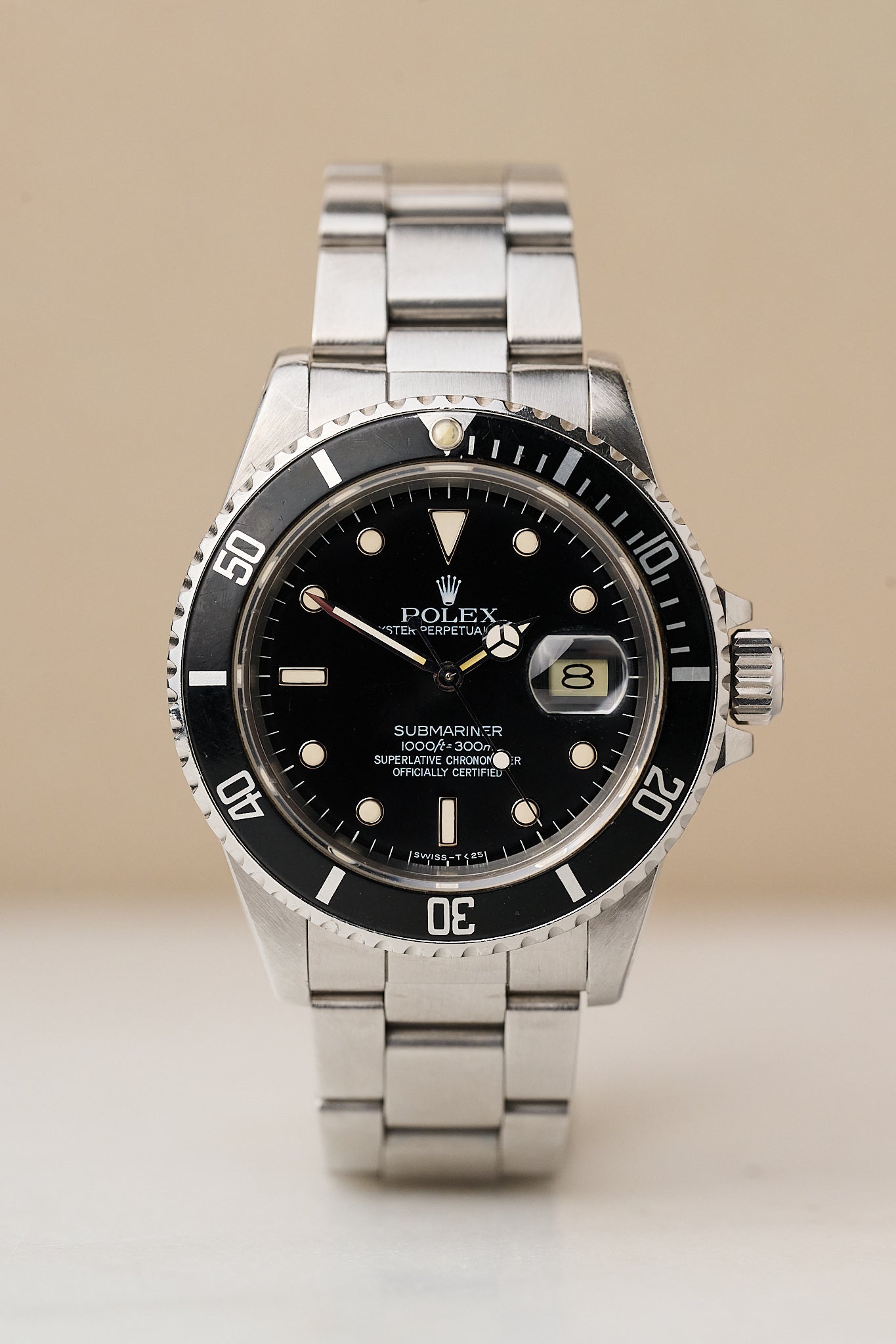 ROLEX SUBMARINER DATE 16800 'GLOSS DIAL'