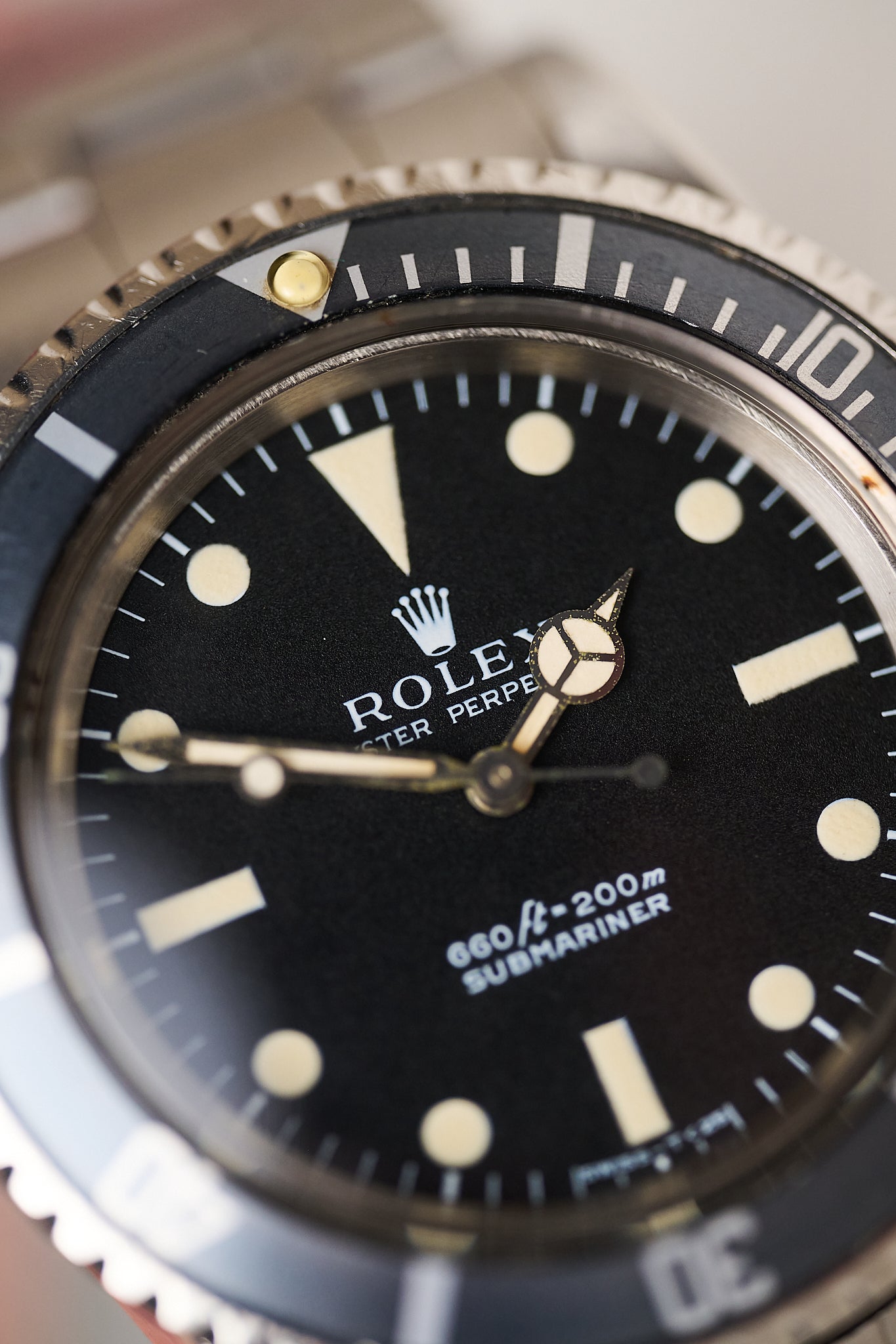 ROLEX SUBMARINER 5513 'FEET FIRST'
