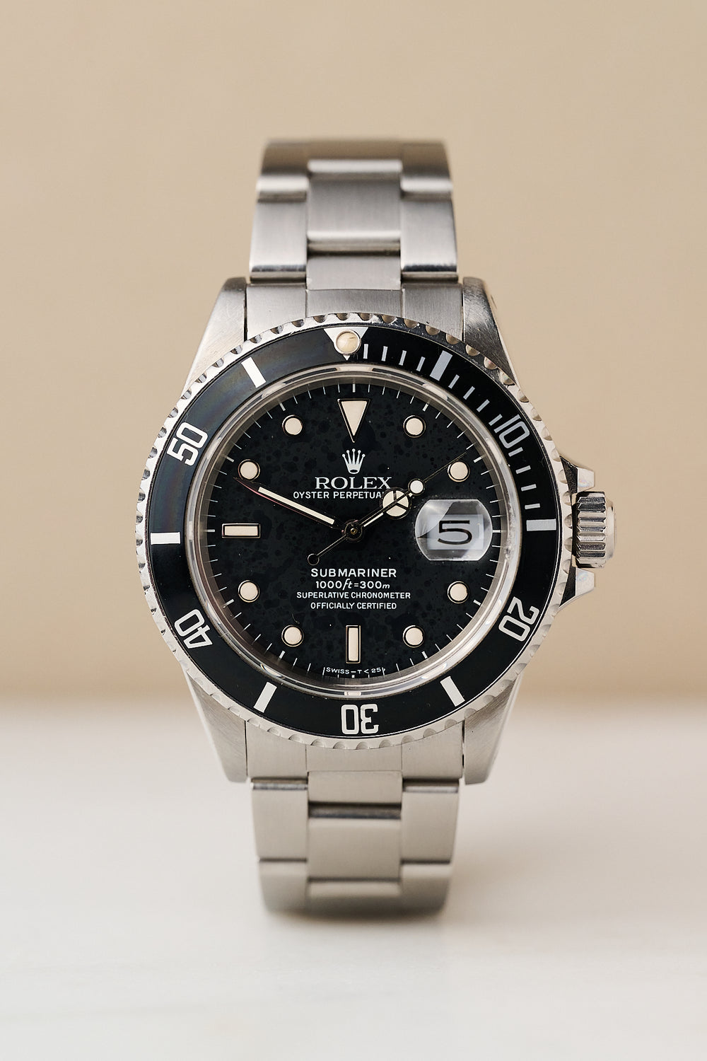ROLEX SUBMARINER DATE 16800 'GLOSS DIAL'