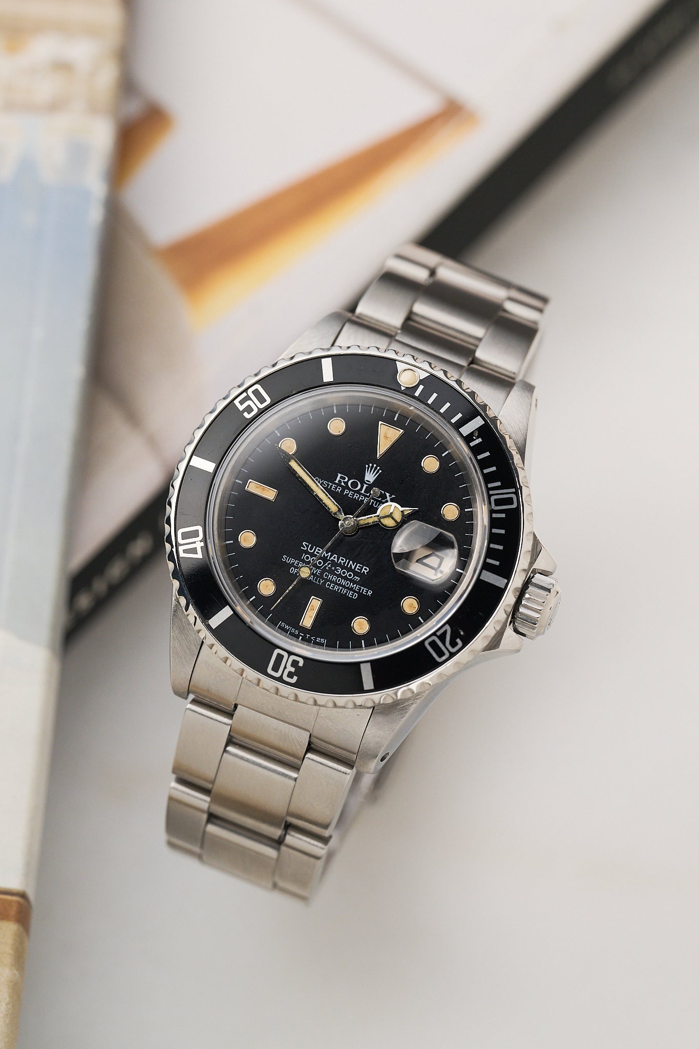 ROLEX SUBMARINER DATE 16800 'GLOSS DIAL'