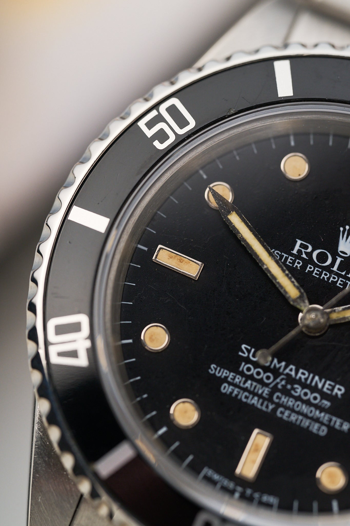 ROLEX SUBMARINER DATE 16800 'GLOSS DIAL'