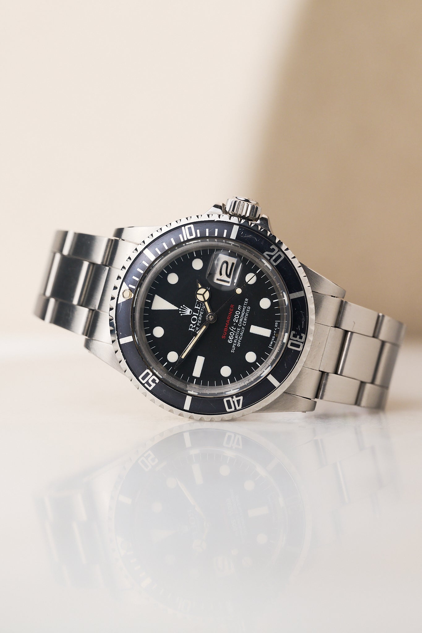 Red discount rolex submariner