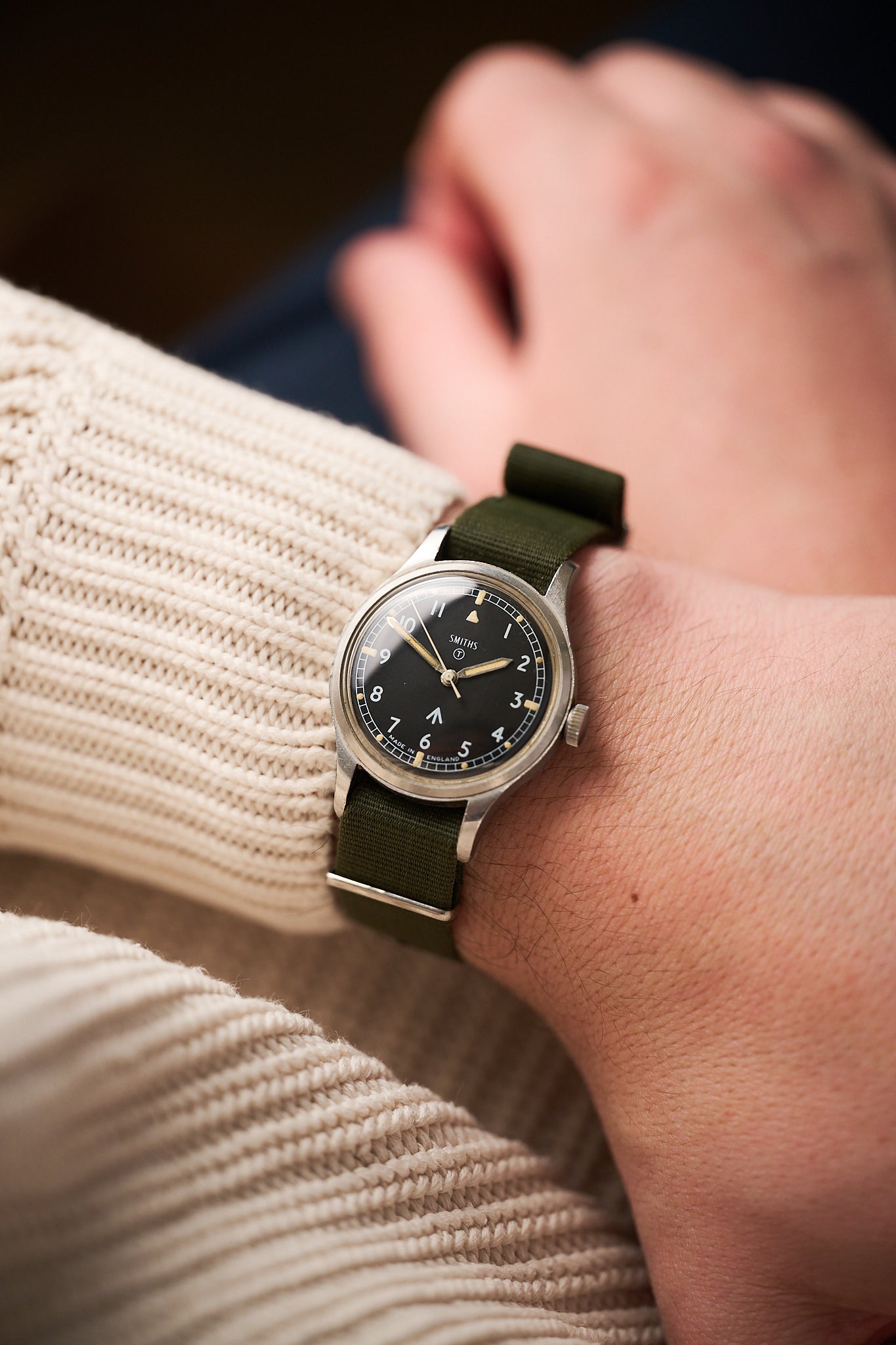 SMITHS MILITARY ISSUED W10