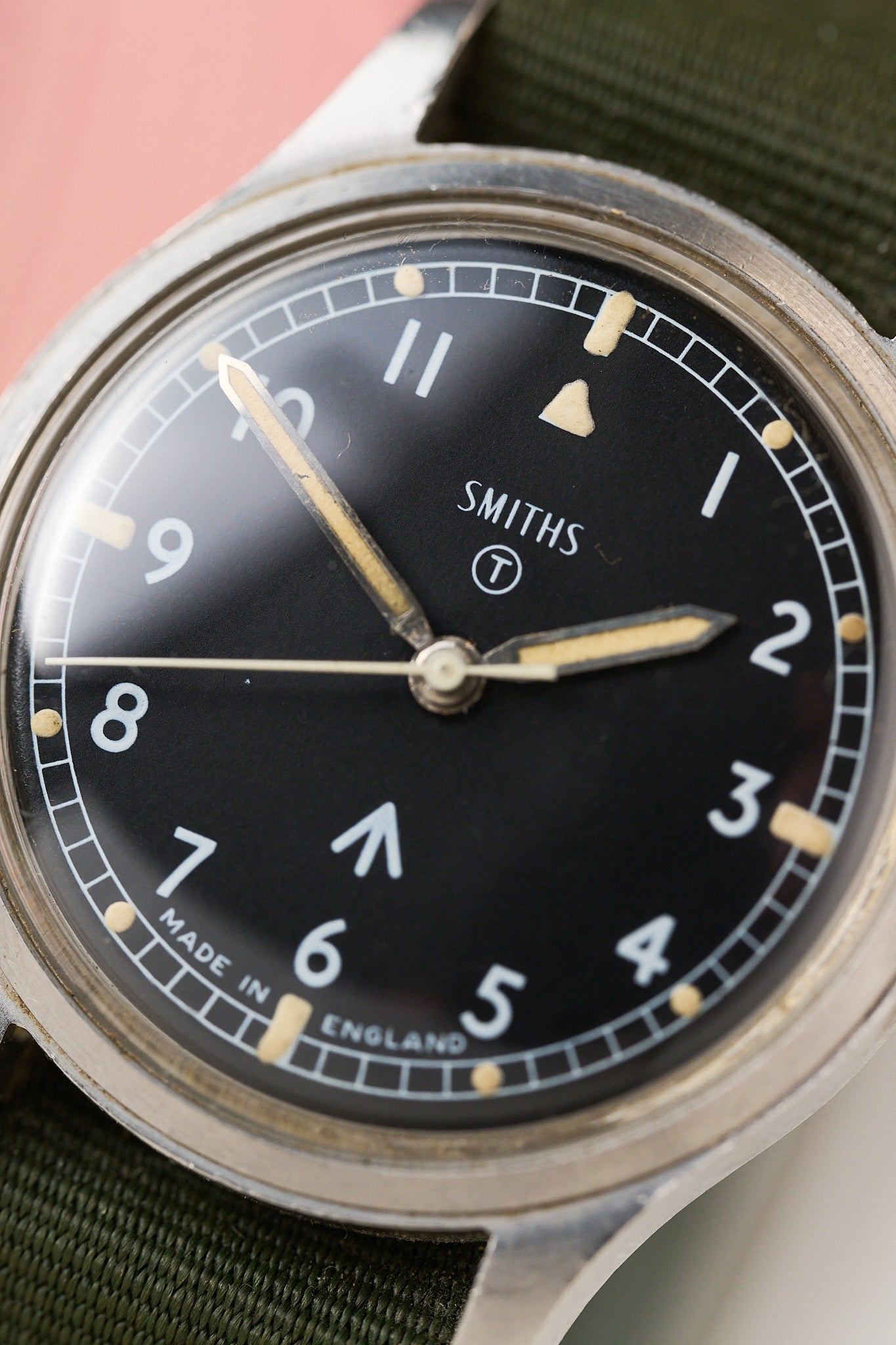 SMITHS MILITARY ISSUED W10