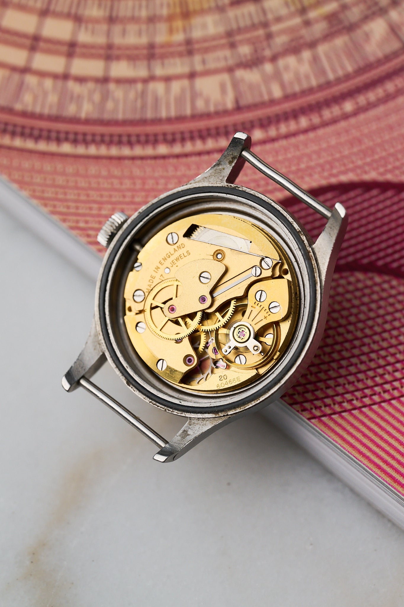 SMITHS MILITARY ISSUED W10