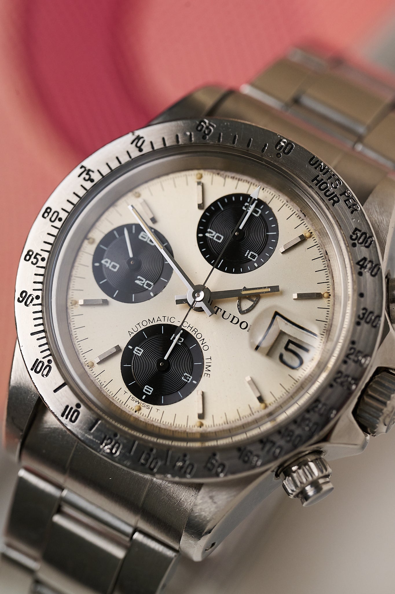 TUDOR OYSTERDATE CHRONOGRAPH 9430/0 'SOLO DIAL'
