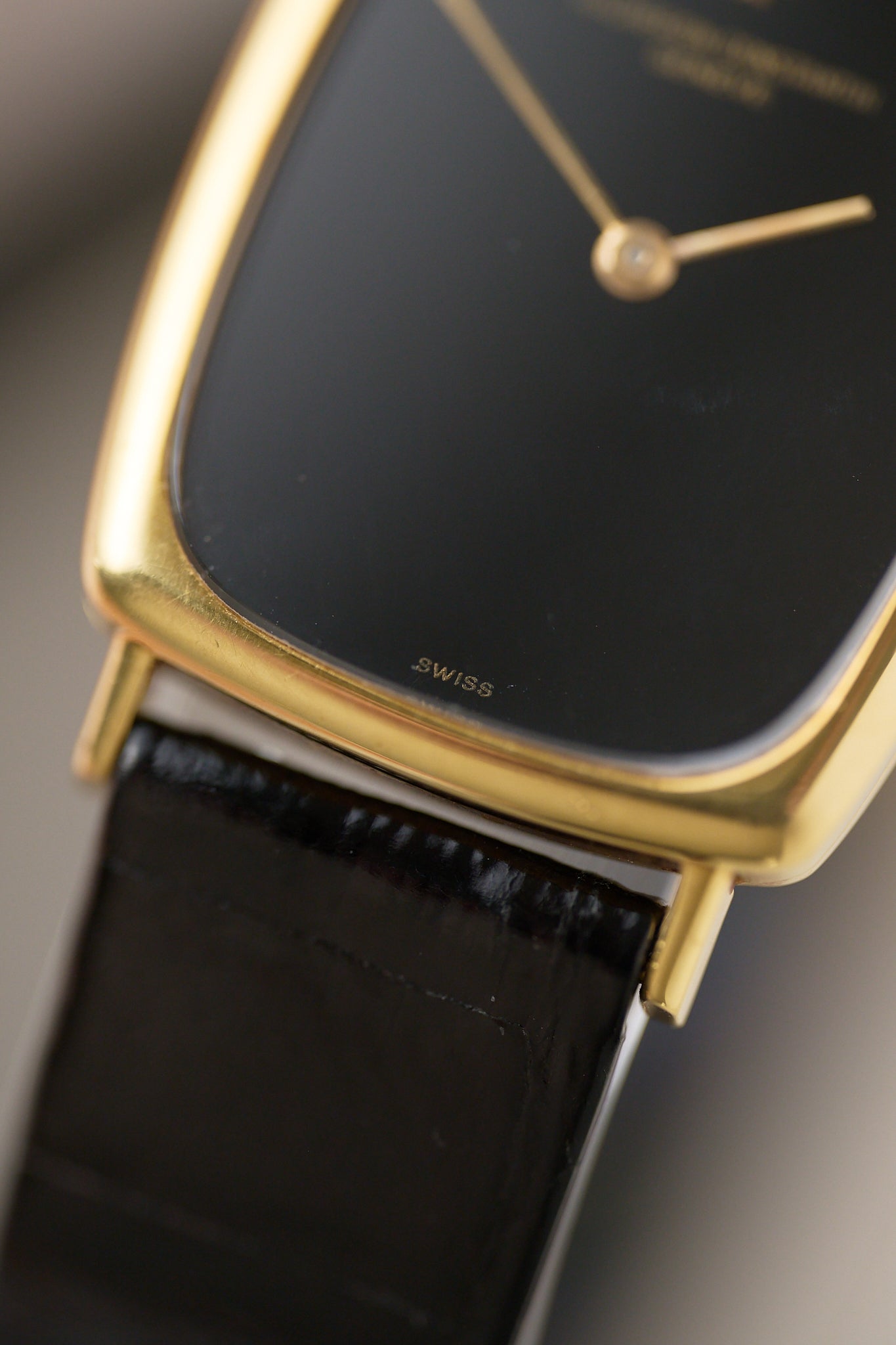 VACHERON CONSTANTIN 18K YELLOW GOLD 'ONYX DIAL' FULL SET